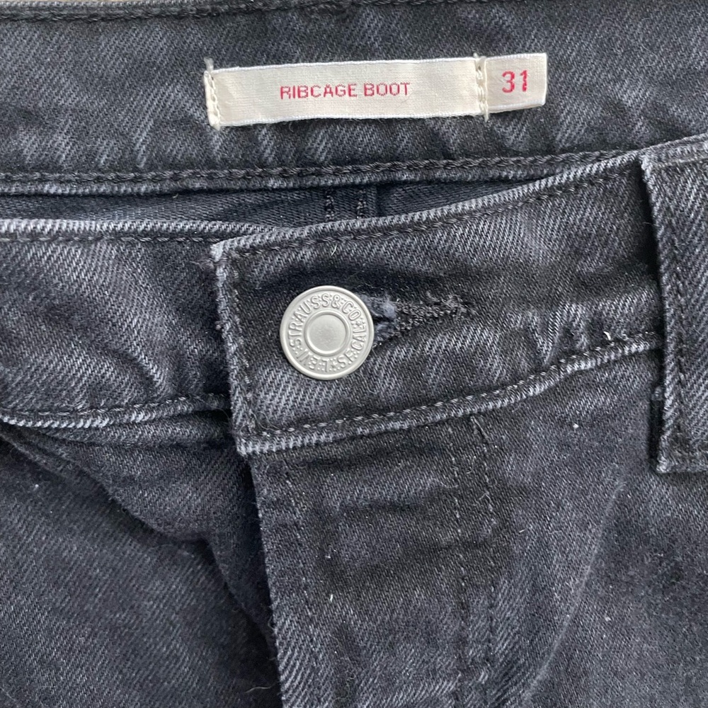 Levi's Ribcage Premium Light Black Jeans